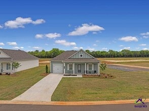 Building Photo - 827 Trenton Dr