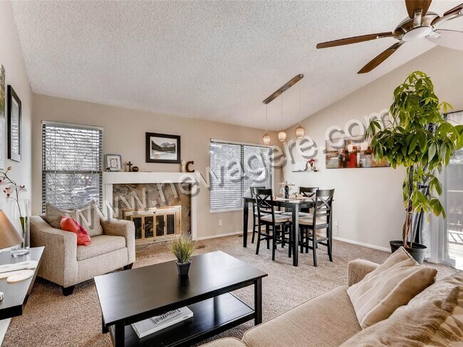 Building Photo - GORGEOUS Renovated Home in Cherry Creek Sc...