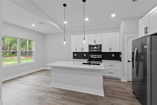 Building Photo - 12444 SW 76th Ln