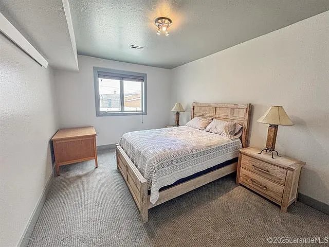 Building Photo - 206 S 2nd St