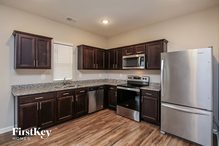 Building Photo - 183 Wheeler Pl