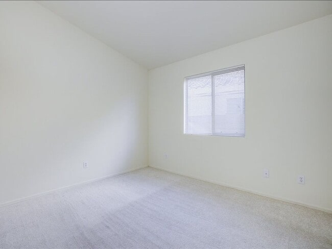 Building Photo - Spacious Living in a Gated Community with Resort-Style Amenities!