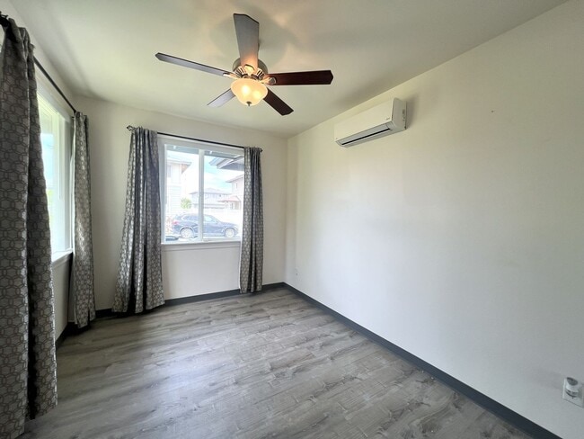 Building Photo - Mehana at Kapolei - 3 BR / 2 BA Single Family Home with Split AC and Enclosed Garage