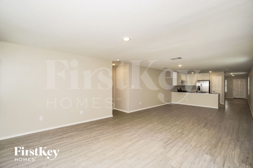 Building Photo - 5184 Fowler Crst