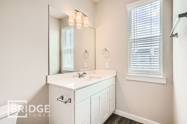 Building Photo - 18404 Idyllic Aly