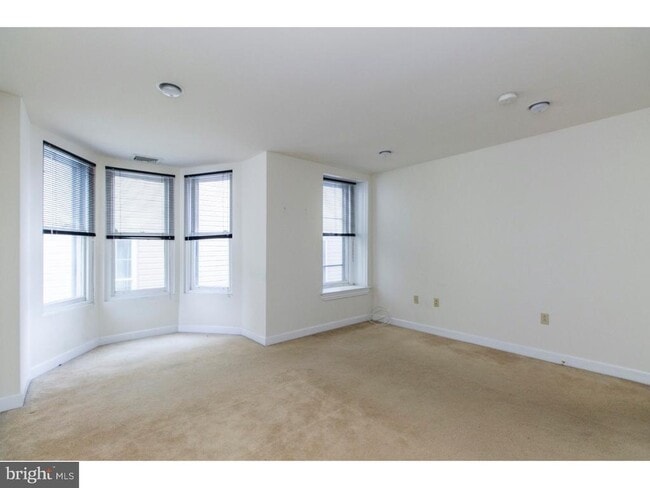 Building Photo - 4415 Manayunk Ave