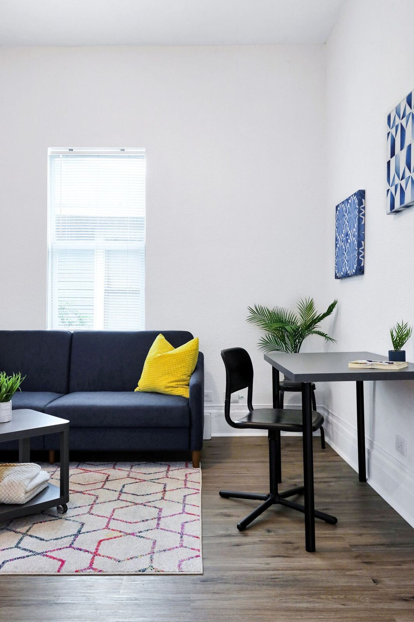 Building Photo - 243 Porter St