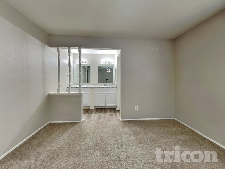 Building Photo - 2806 Quail Run Dr