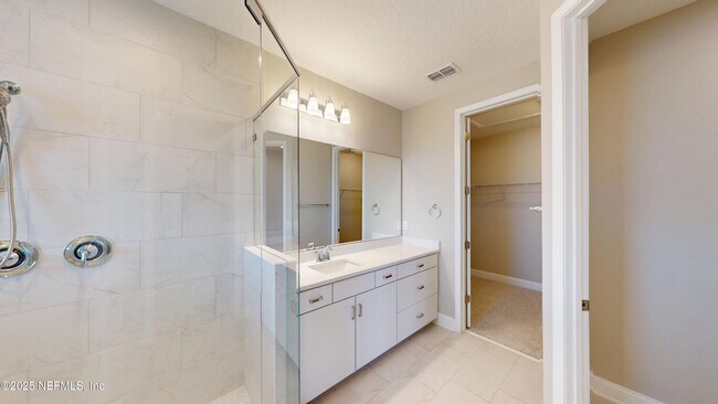 Building Photo - 511 Marquesa Cir