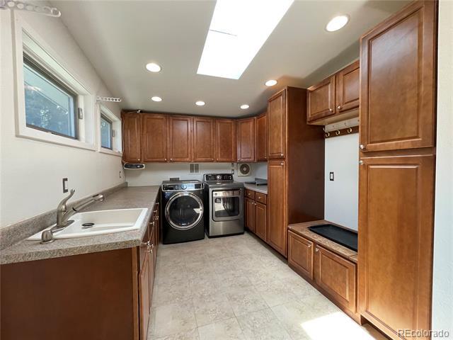 Building Photo - 5974 S Milwaukee Way