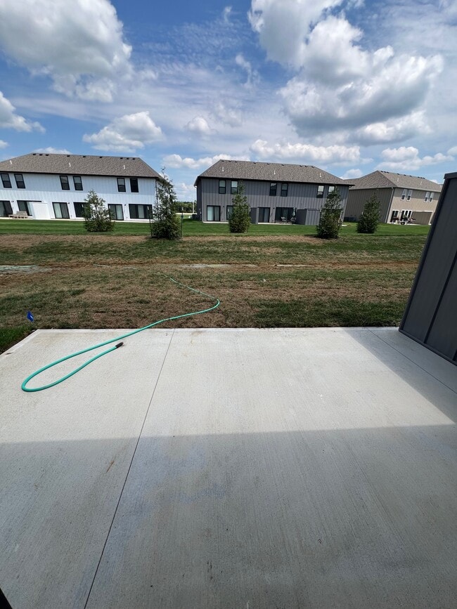 Building Photo - 79 SE 351st Rd
