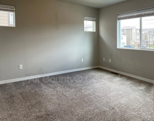 Building Photo - 862 Technology Ct