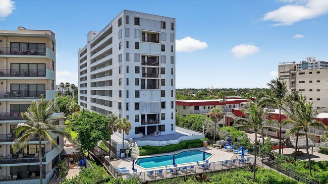 Building Photo - 1500 N Ocean Blvd