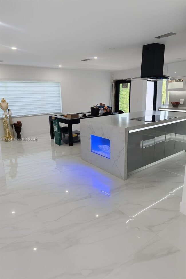 Building Photo - 9313 NW 24th Pl