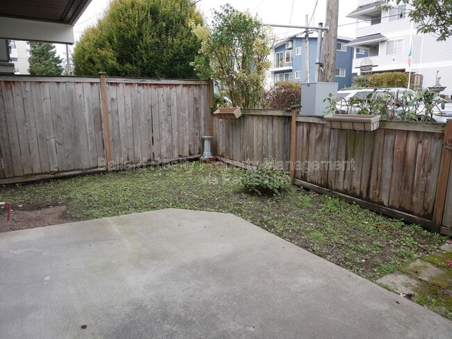 Building Photo - 1415 NW 61st St