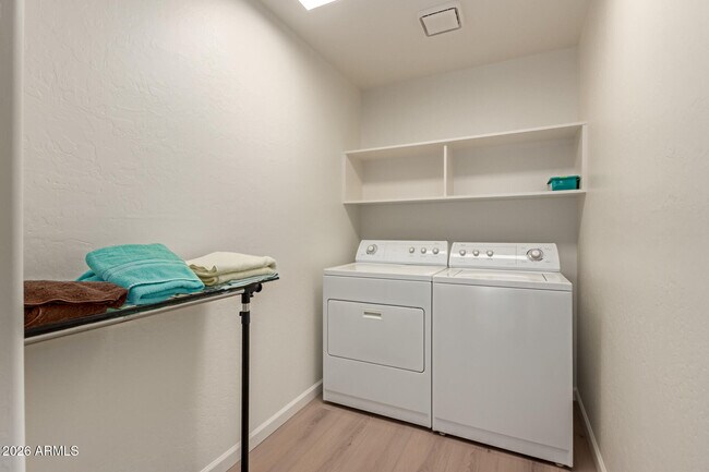 Building Photo - 3151 W Frankfurt Dr