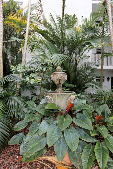 Building Photo - 1212 SE 2nd Ct