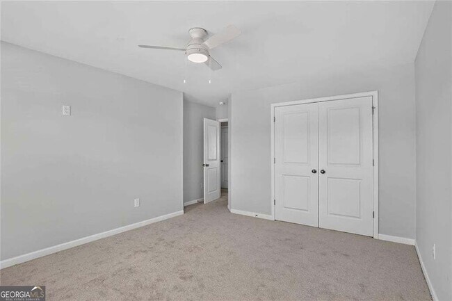 Building Photo - 616 Blue Ash Ct