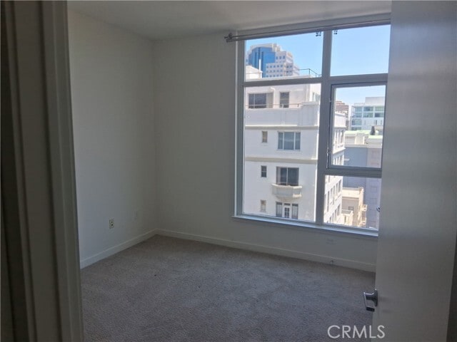 Building Photo - 400 W Ocean Blvd