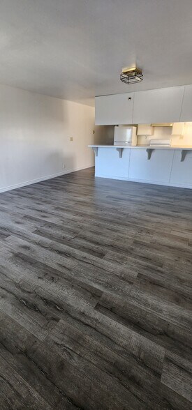 Building Photo - Cedar Park Apartments