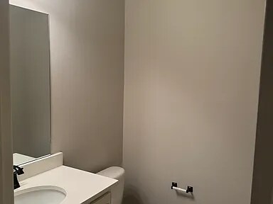 Building Photo - 1338 Shadow Bluff Dr