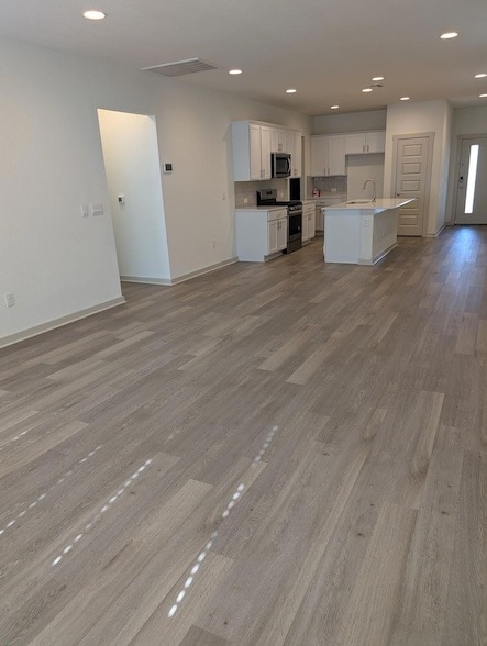 Building Photo - 7705 Jackson Graham Dr