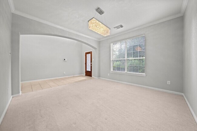 Building Photo - 42 Ebony Oaks Pl