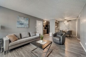 Building Photo - The Chase Apartments