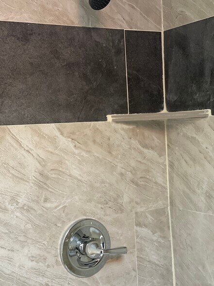 Building Photo - 867 N 50th St