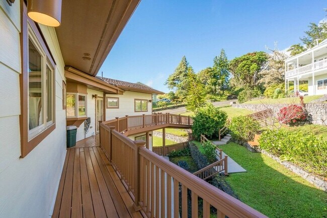 Building Photo - Stunning 3-Bedroom, 3-Bath Custom Home in ...
