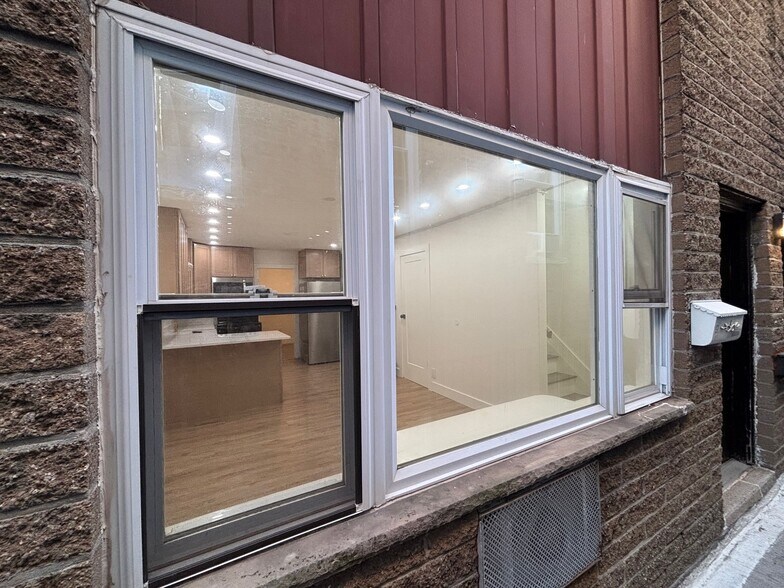 Building Photo - 140 71st St