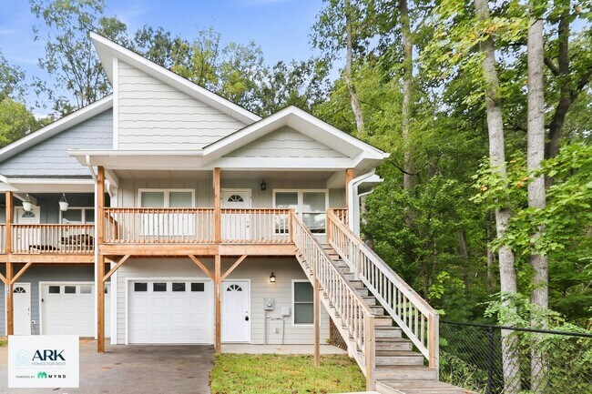Building Photo - 544 Sycamore Br Rd