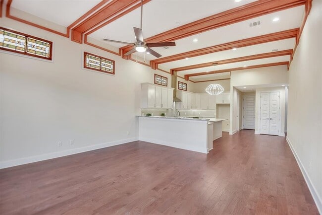 Building Photo - 4100 S Texas Ave