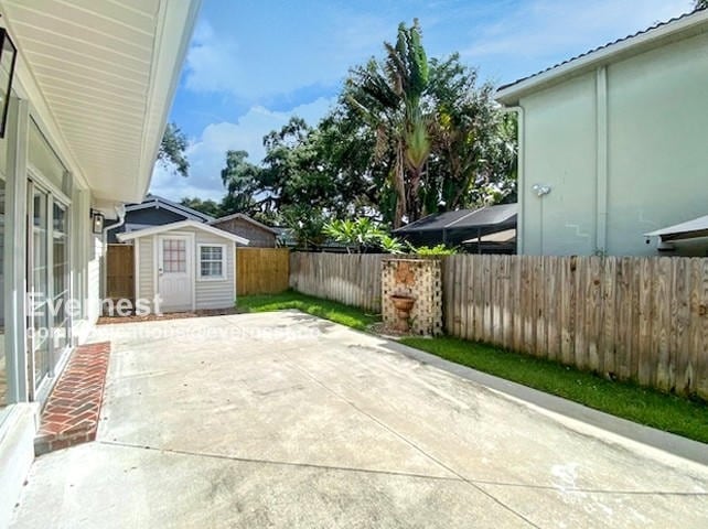 Building Photo - 3007 W San Carlos St