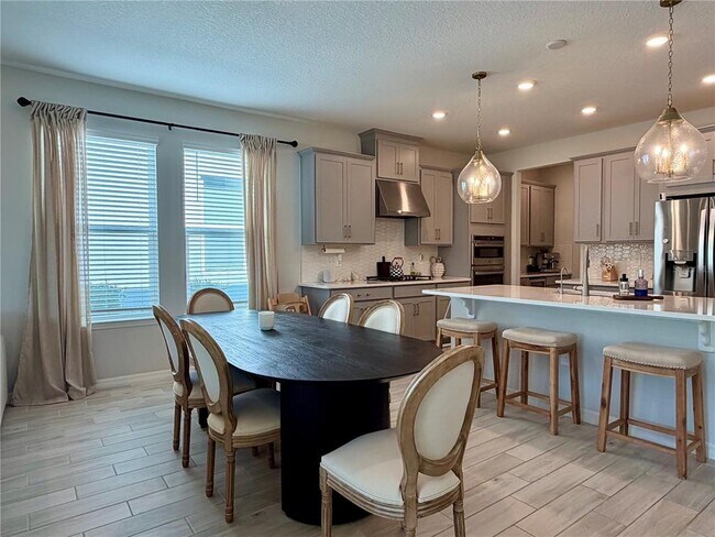 Building Photo - 2679 Ridgetop Ln