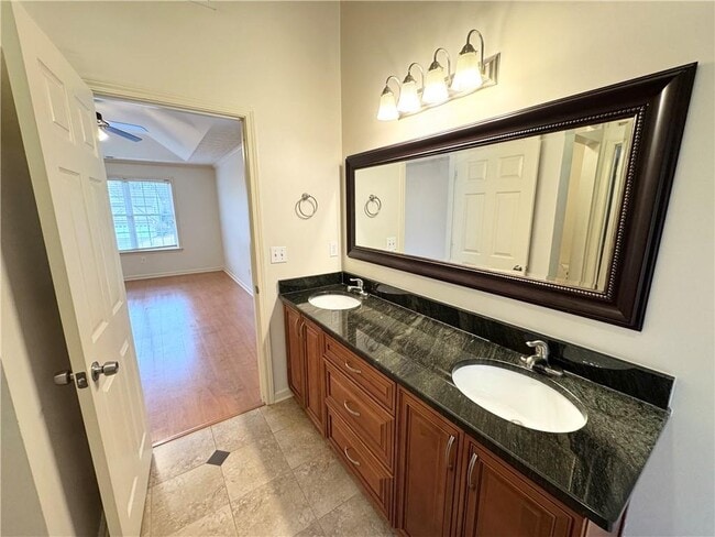 Building Photo - 5212 Pine Branch Cir