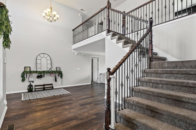 Building Photo - 2499 Old Timber Ct