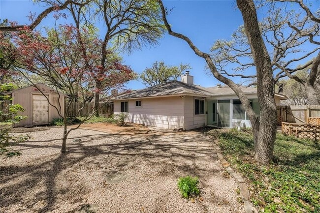 Building Photo - 9111 Marsh Dr