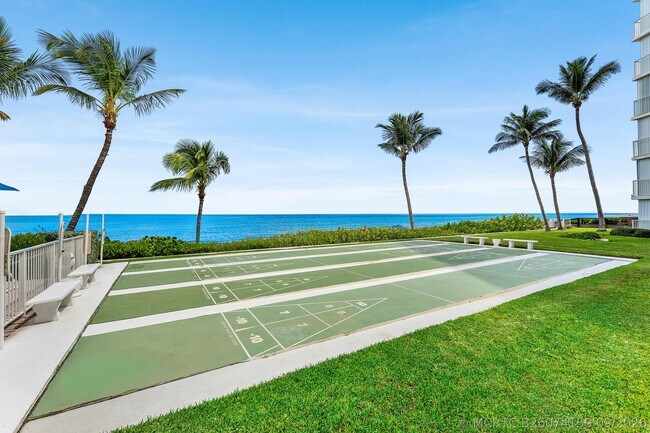 Building Photo - 3101 S Ocean Blvd