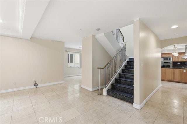 Building Photo - 233 S Irena Ave