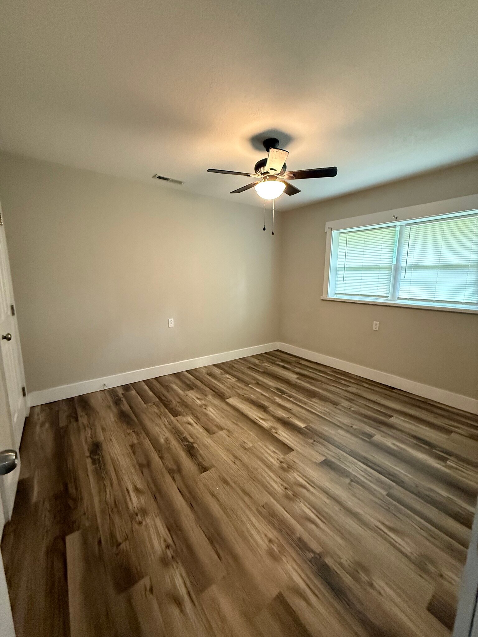 Bedroom 2 - 468 N Locust St