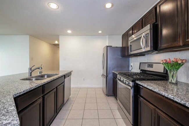 Building Photo - 4218 Kendall Rock Ln