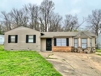 Building Photo - 968 Leacrest Ave