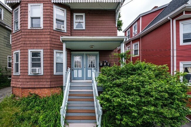 Building Photo - 14-16 Edith Ave-