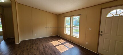 Building Photo - Discover this Recently Upgraded 3 Bed 2 Bath Modular House!