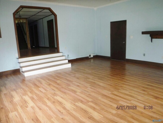 Building Photo - 172 Blair Rd