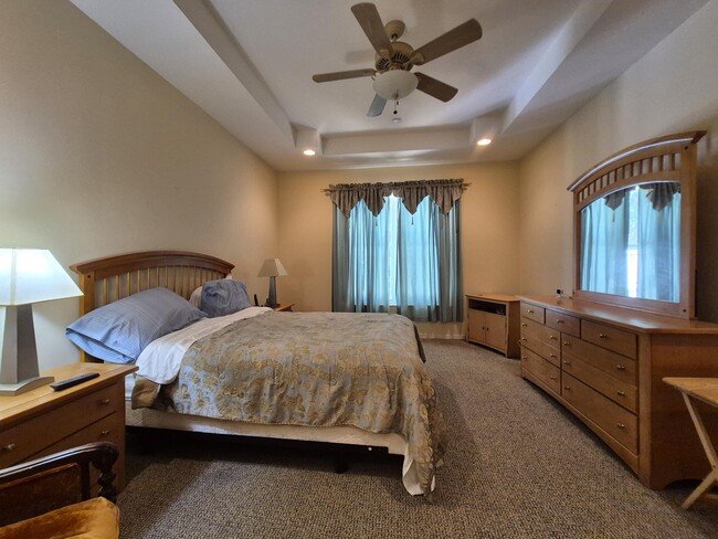 Building Photo - 12654 Via Ravenna