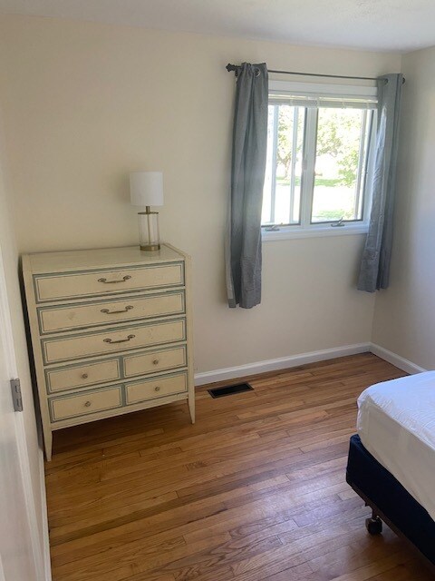 Building Photo - 95 Leighton Rd