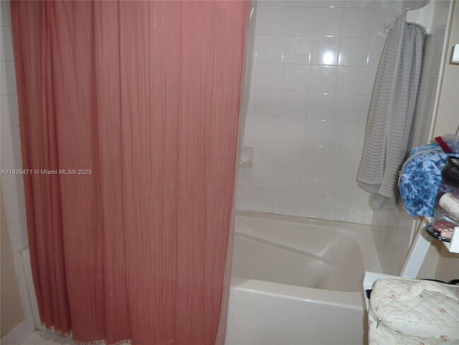 Building Photo - 7280 SW 89th St