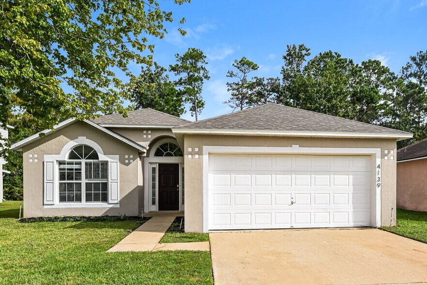 Primary Photo - 4139 Woodley Creek Rd